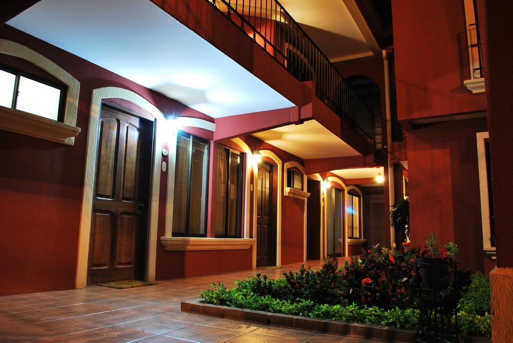 Apartotel Don Luis San Antonio De Belen Bilik gambar